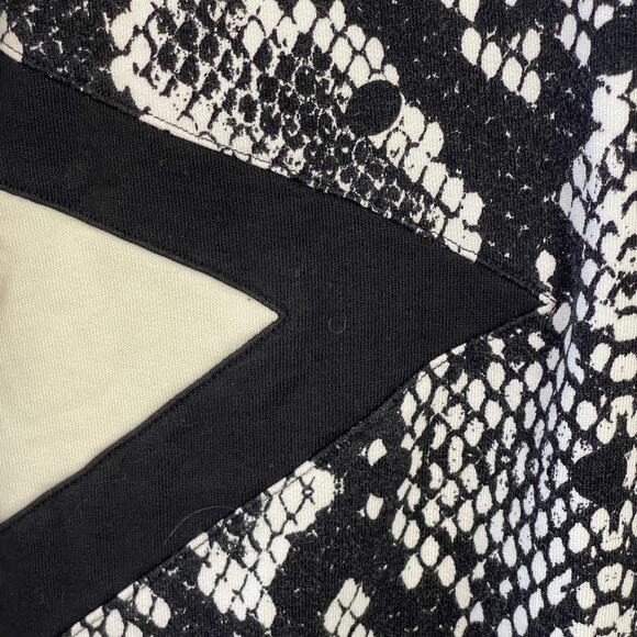 Reebok x Melody Ehsani Snakeskin Color Block Sweatshirt Size XL - Picture 6 of 6